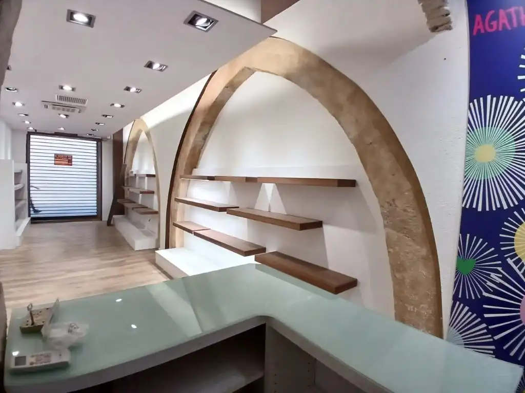 Local comercial de lloguer a Calle Palma, imagen 3