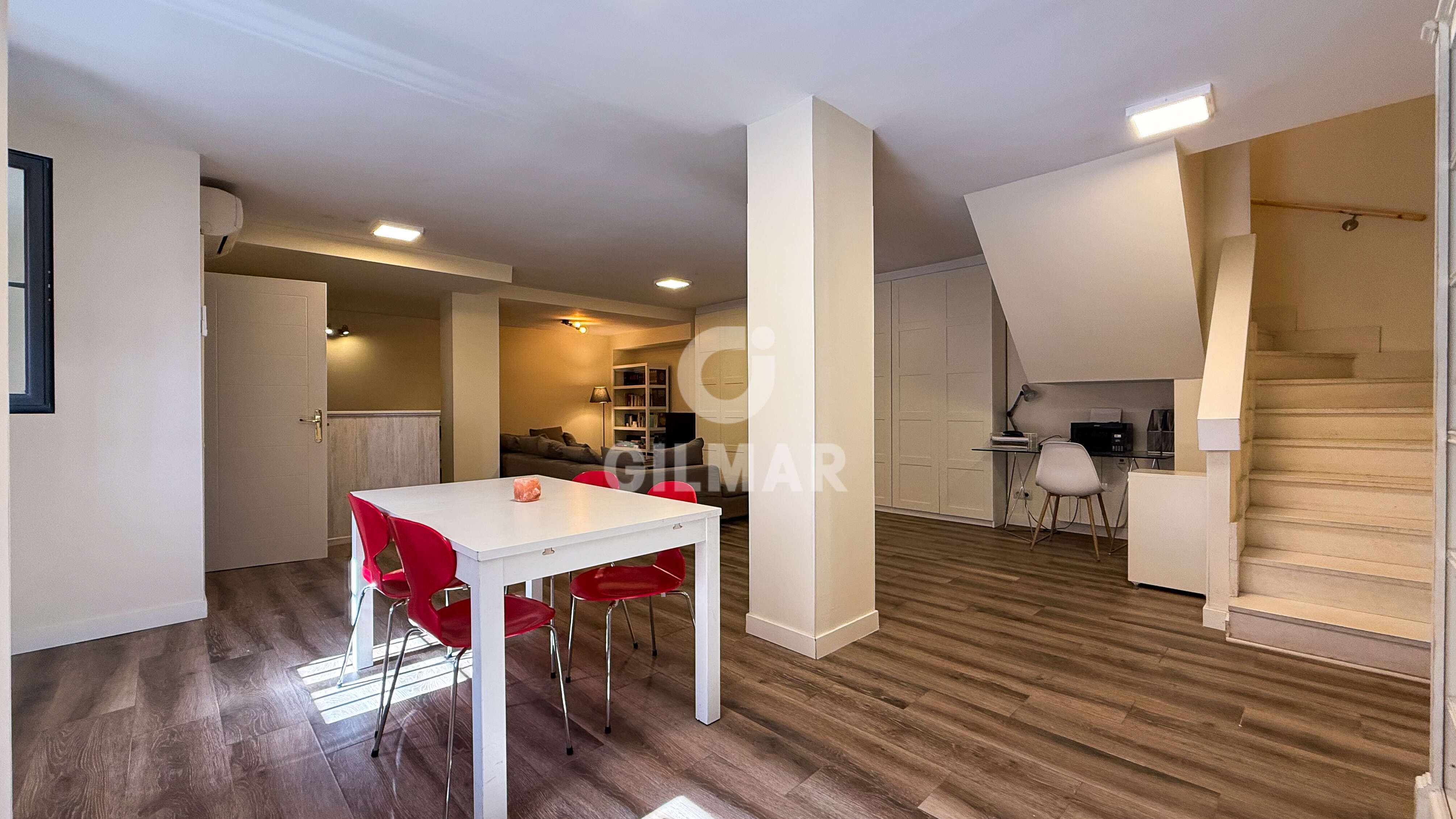 Casa adosada en venta en San Lorenzo de El Escorial con Calefacción, Jardín privado y Piscina