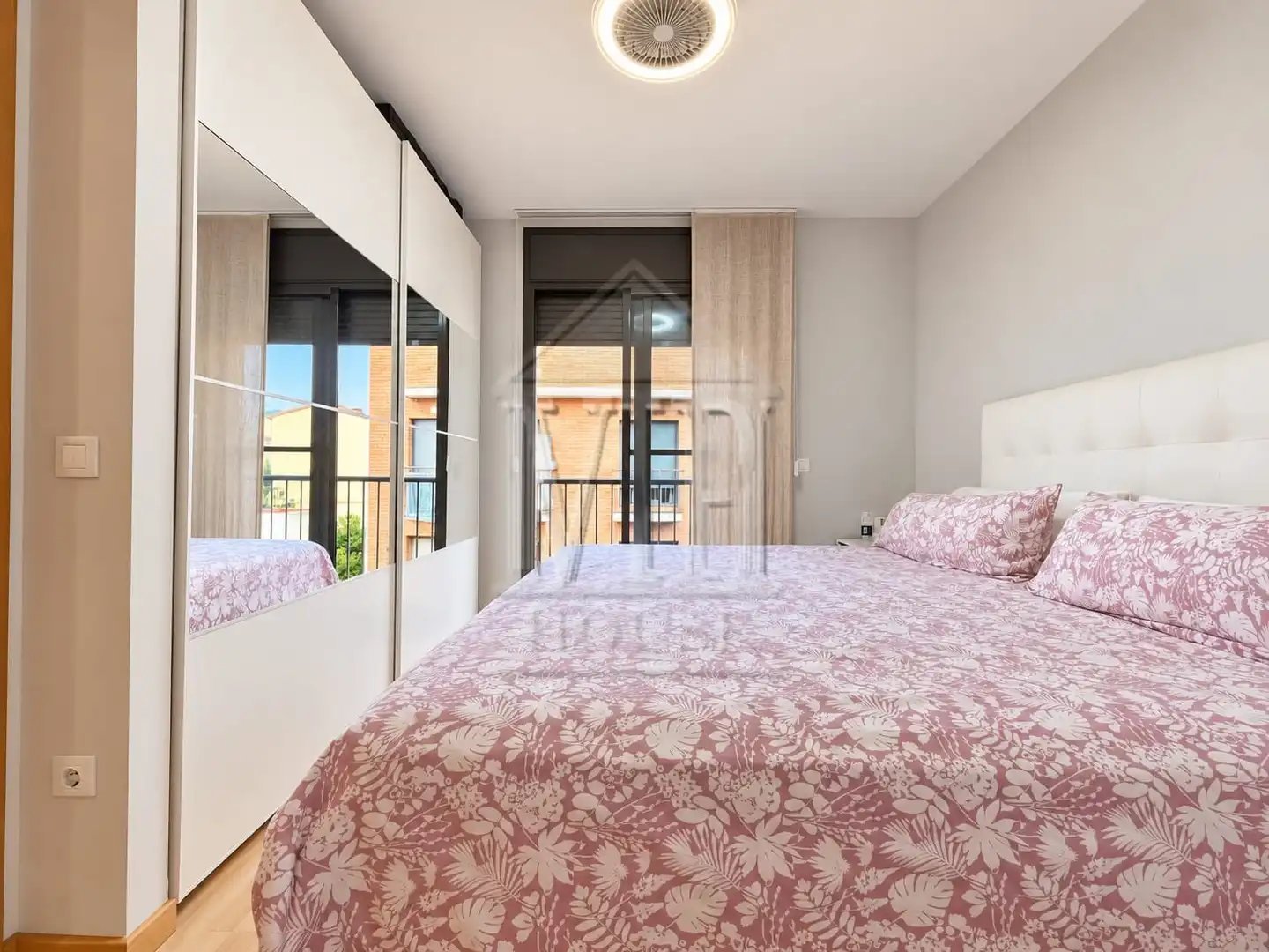 Flat with terrace for sale in Carrer del Doctor Robert, imagen 29