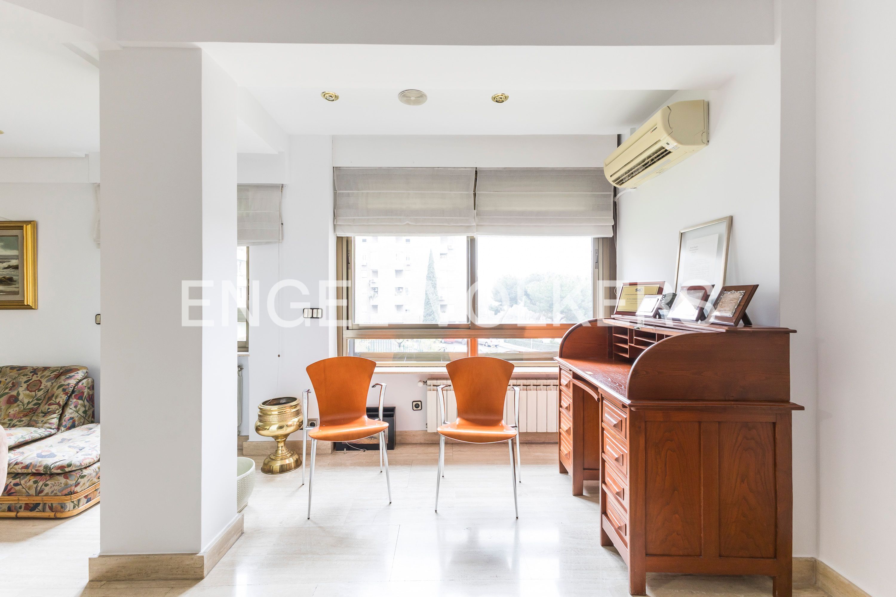 Vista exterior de Piso en venta en  Madrid Capital con Aire acondicionado, Calefacción y Trastero