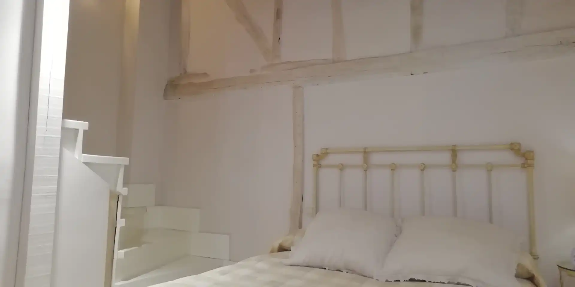 Schlafzimmer von Country house zum Verkauf in Candelario mit Heizung, Terrasse und Möbliert