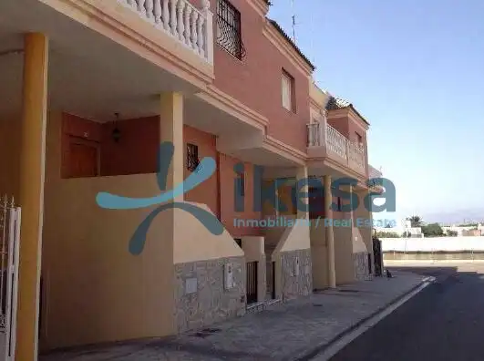 Vista exterior de Casa o chalet en venta en Almería