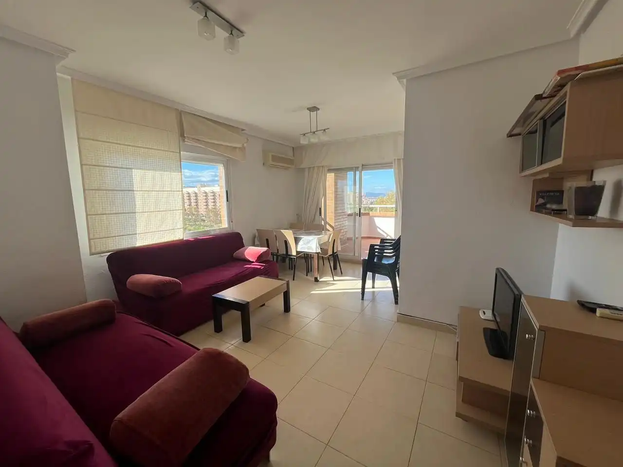 Sala d'estar de Pis en venda en Oropesa del Mar / Orpesa amb Aire condicionat, Jardí privat i Terrassa