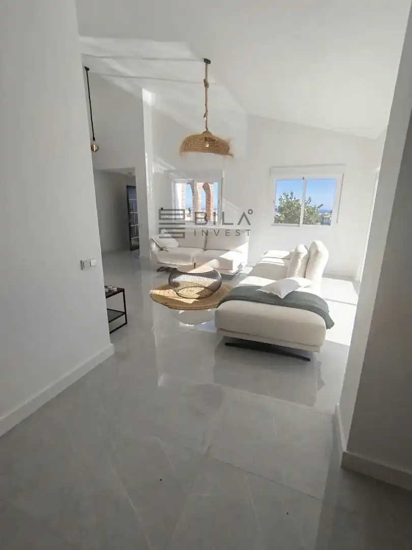 Chalet con piscina en venta en Cerros del Aguila, imagen 12