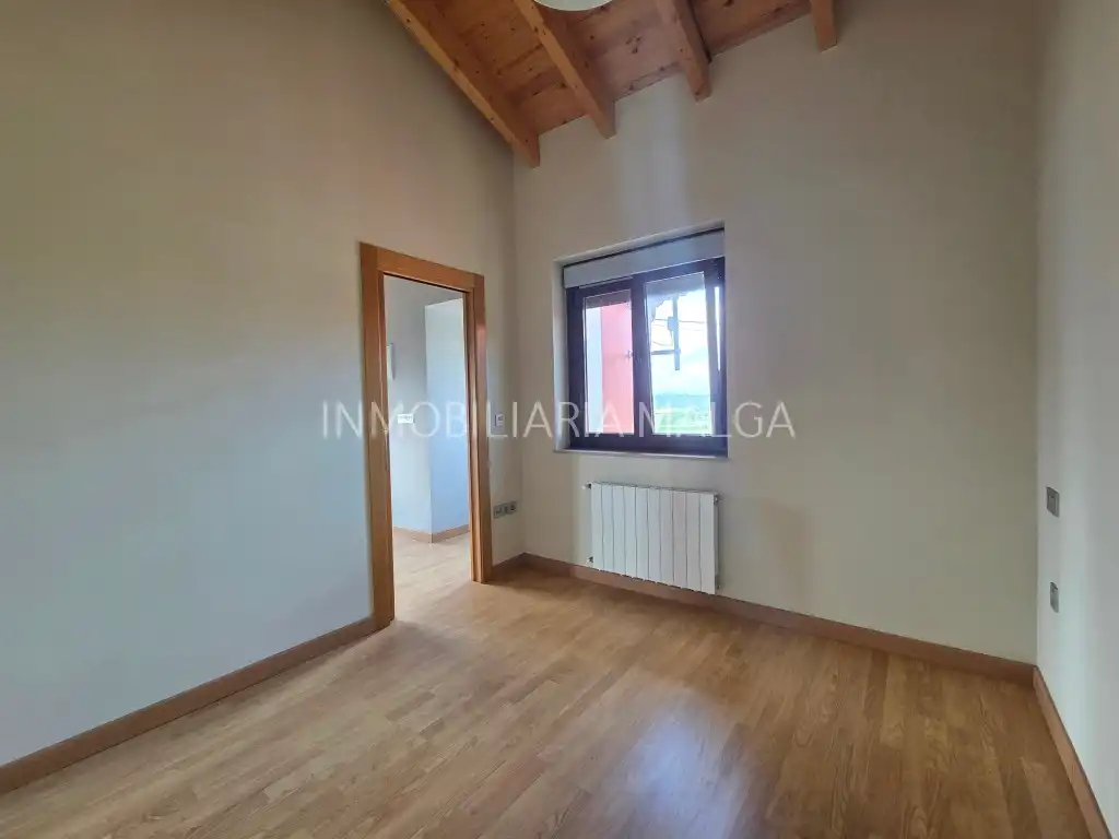 Casa o xalet en venda en Colunga amb Calefacció i Parquet
