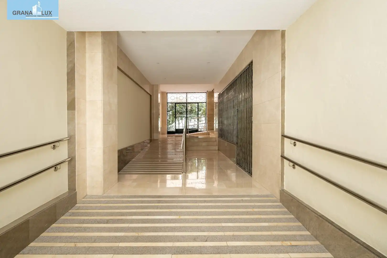Piso con ascensor en venta en Calle Doctor Sánchez Mariscal, imagen 3