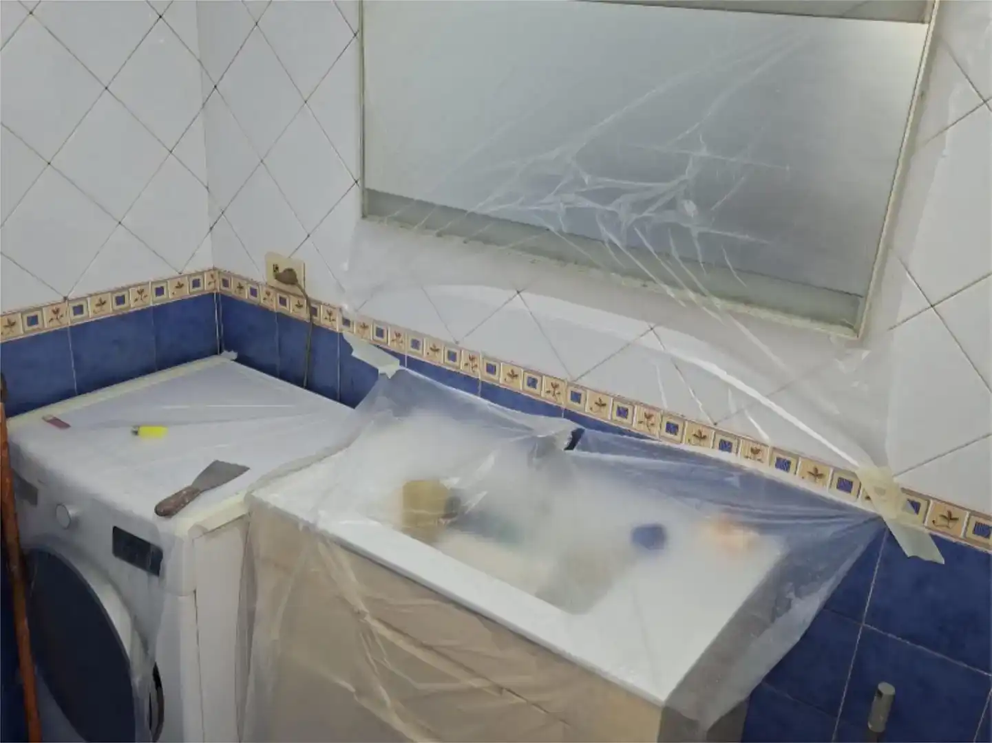 Bany de Pis en venda en Redondela amb Aire condicionat, Jardí privat i Piscina