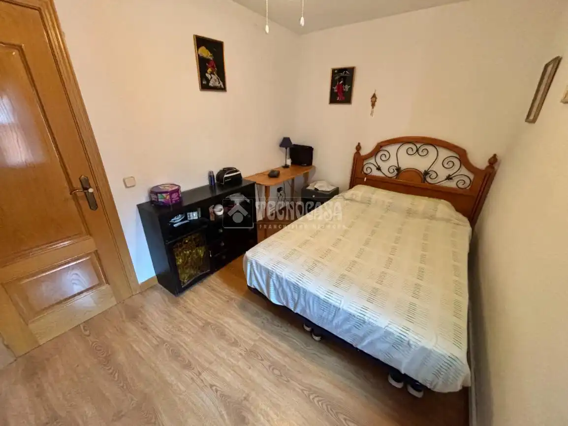 Schlafzimmer von Wohnung zum Verkauf in Meco mit Heizung und Terrasse