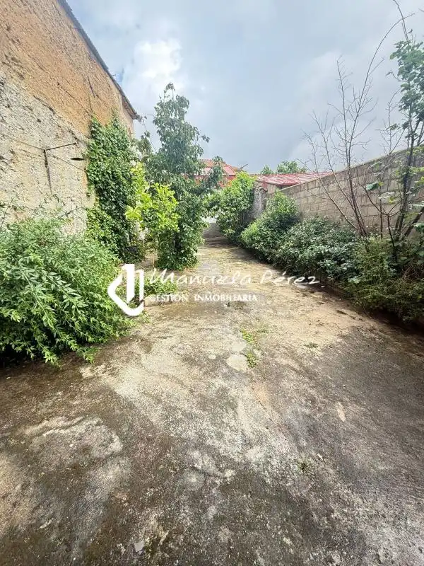 Casa o xalet en venda en Sierra de Fuentes amb Traster