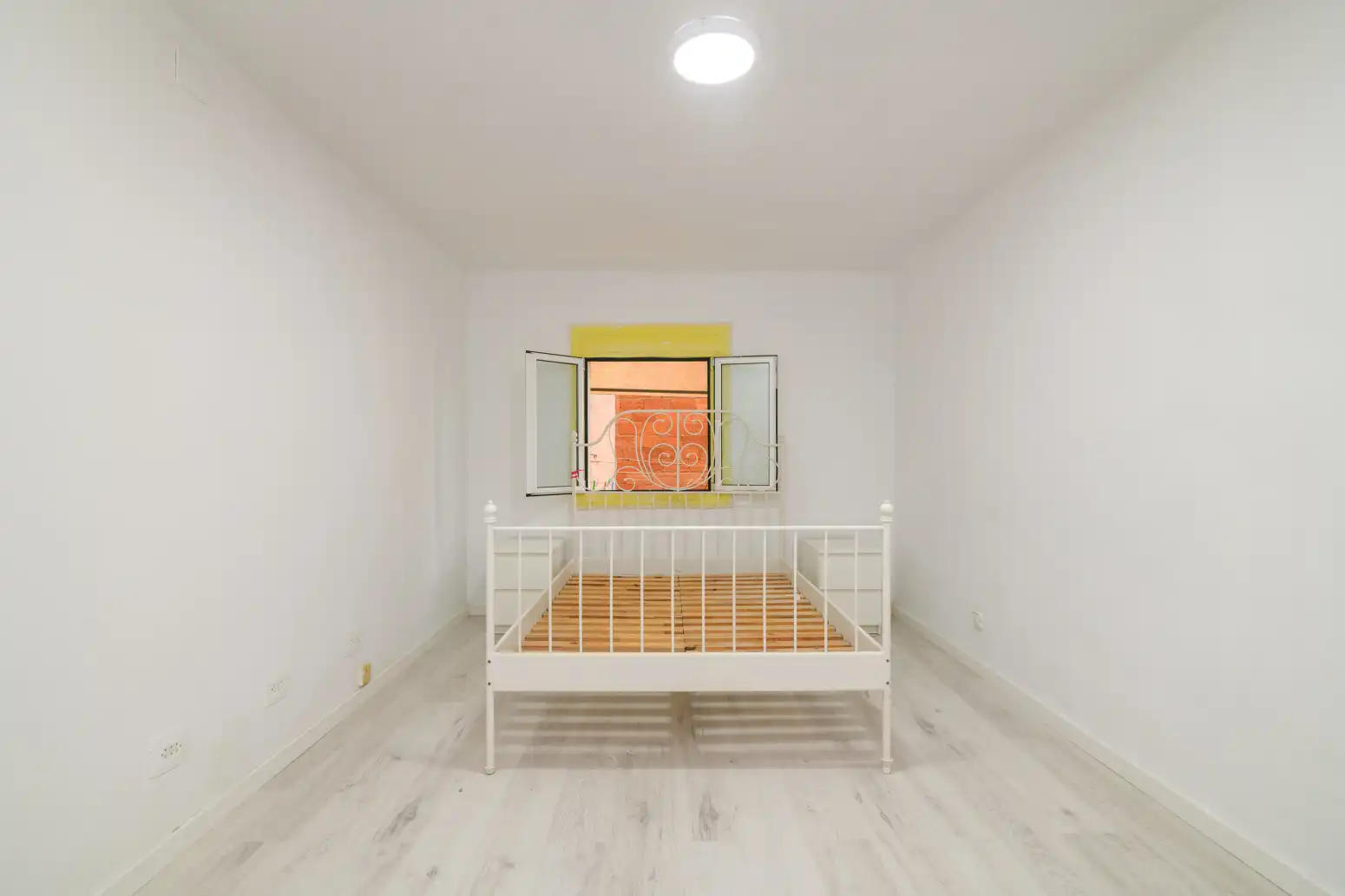 Dormitori de Pis en venda en L'Hospitalet de Llobregat amb Parquet