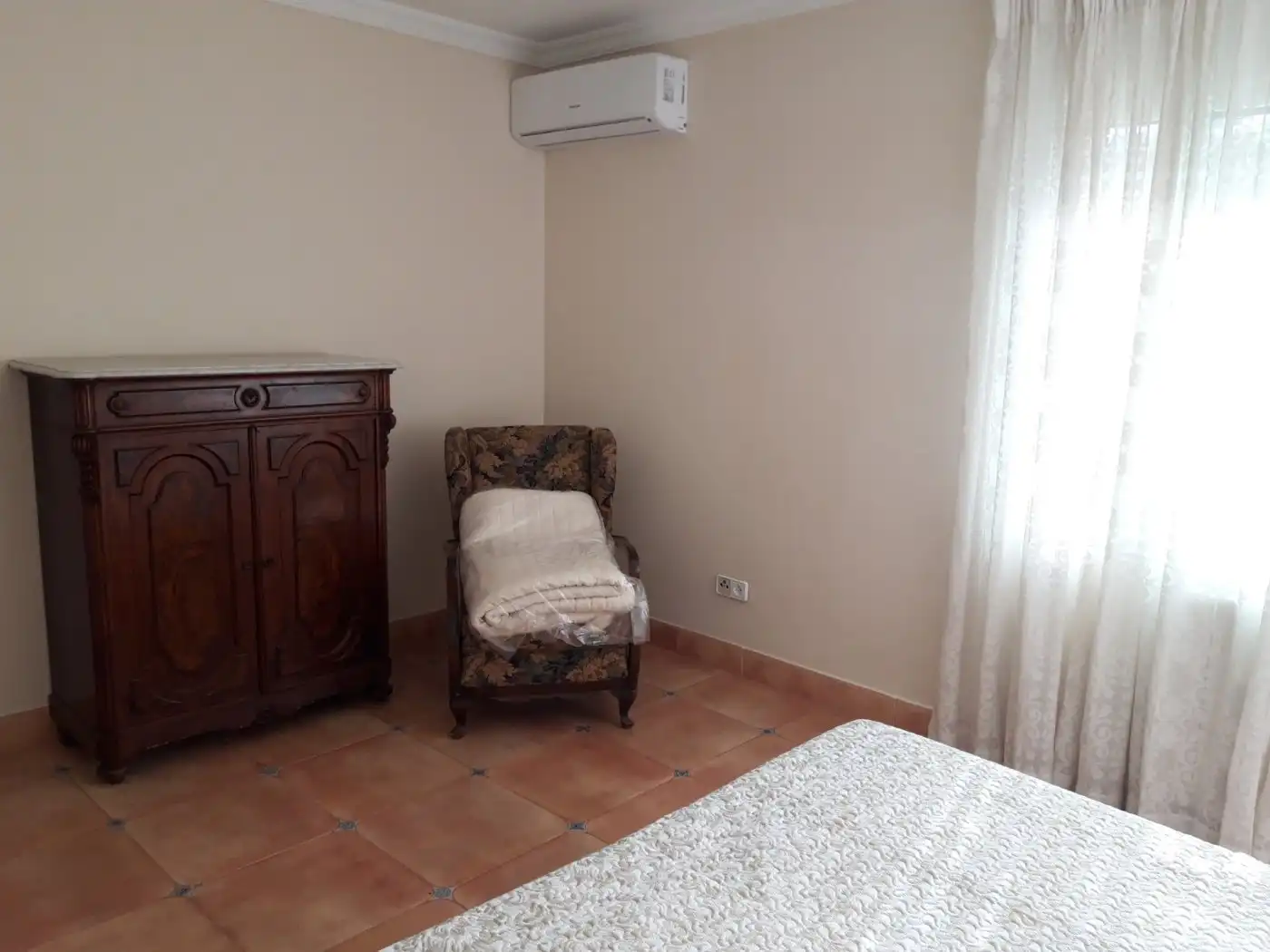 Habitación de Casa o chalet de alquiler en Pedreguer con Aire acondicionado, Calefacción y Jardín privado