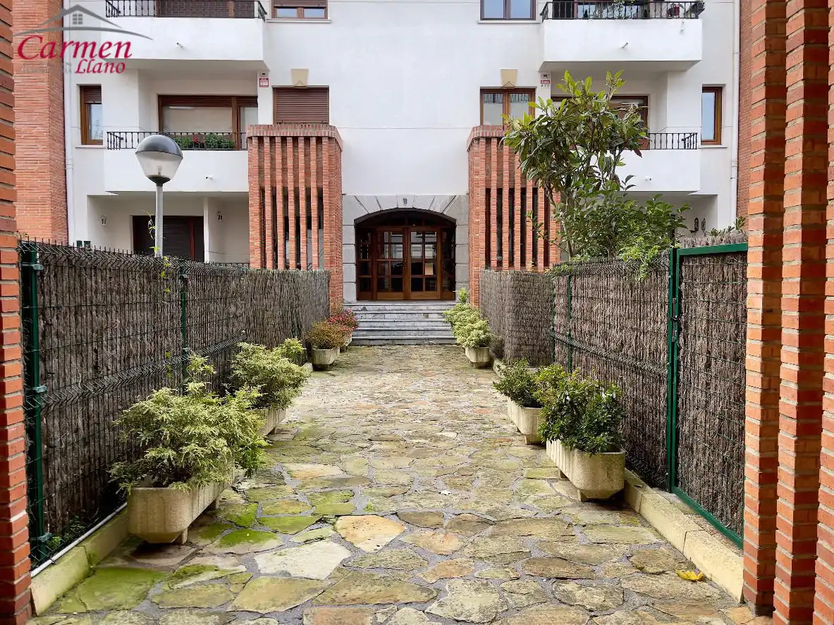 Piso en venta en Getxo  con Calefacción, Terraza y Trastero