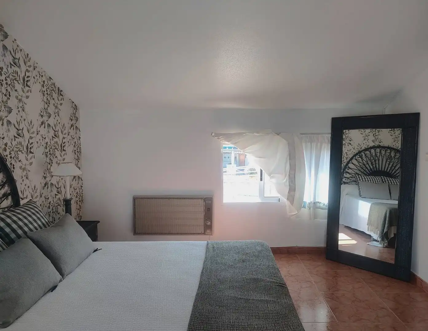 Dormitori de Finca rústica en venda en Pilar de la Horadada amb Aire condicionat, Terrassa i Moblat