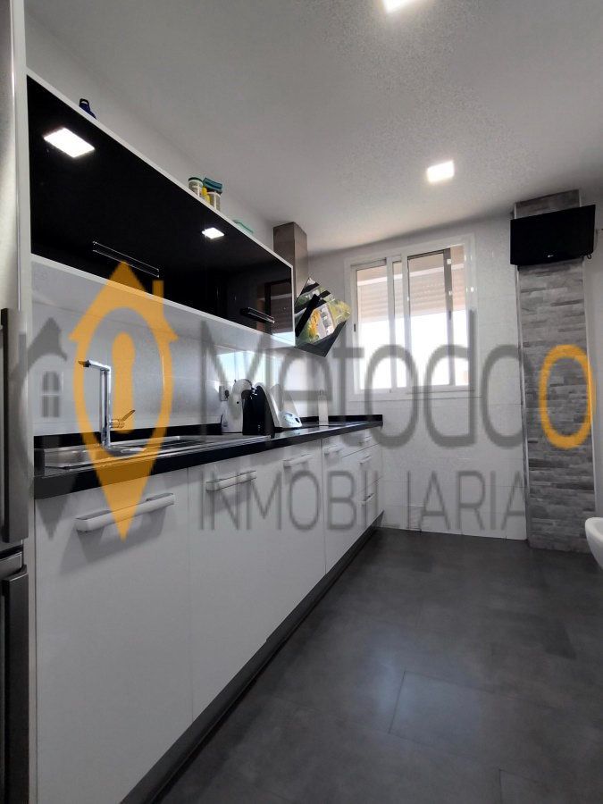 Cuina de Pis en venda en  Sevilla Capital amb Aire condicionat, Traster i Forn