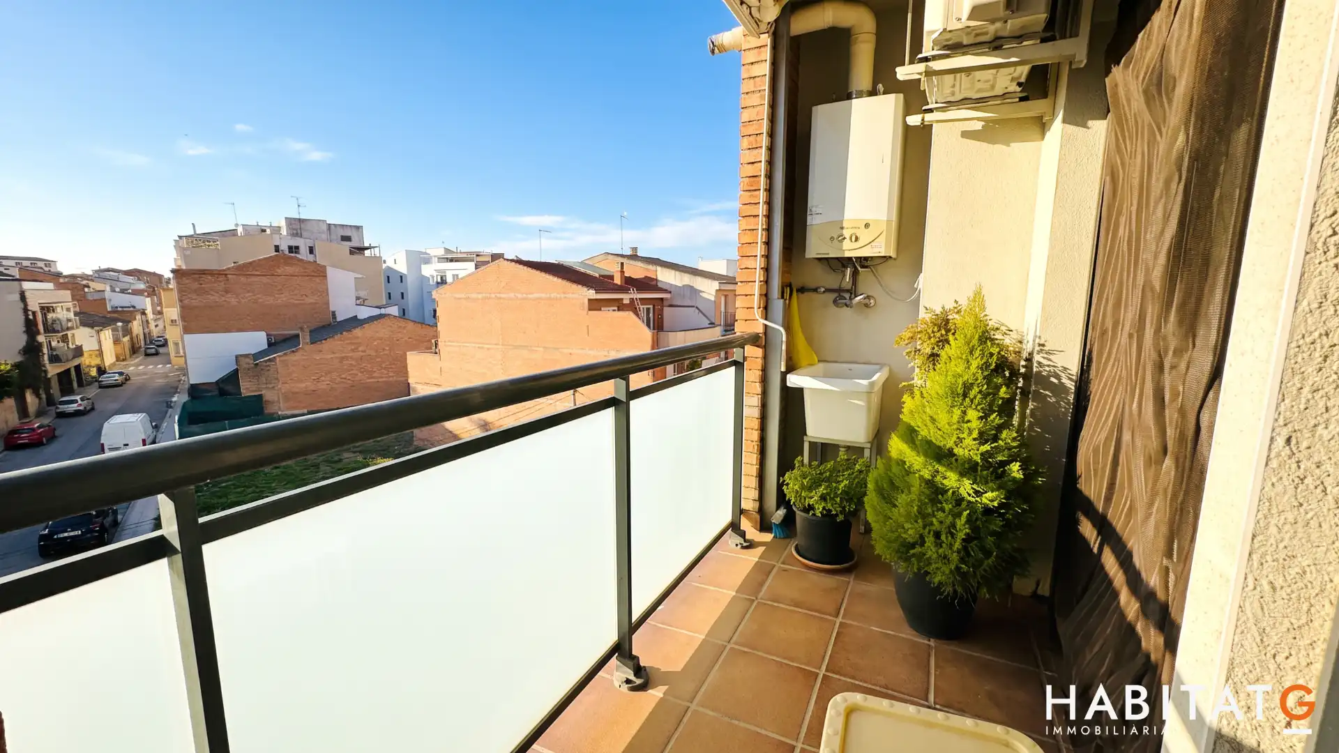 Terrasse von Wohnung zum Verkauf in Bellpuig mit Heizung, Abstellraum und Möbliert