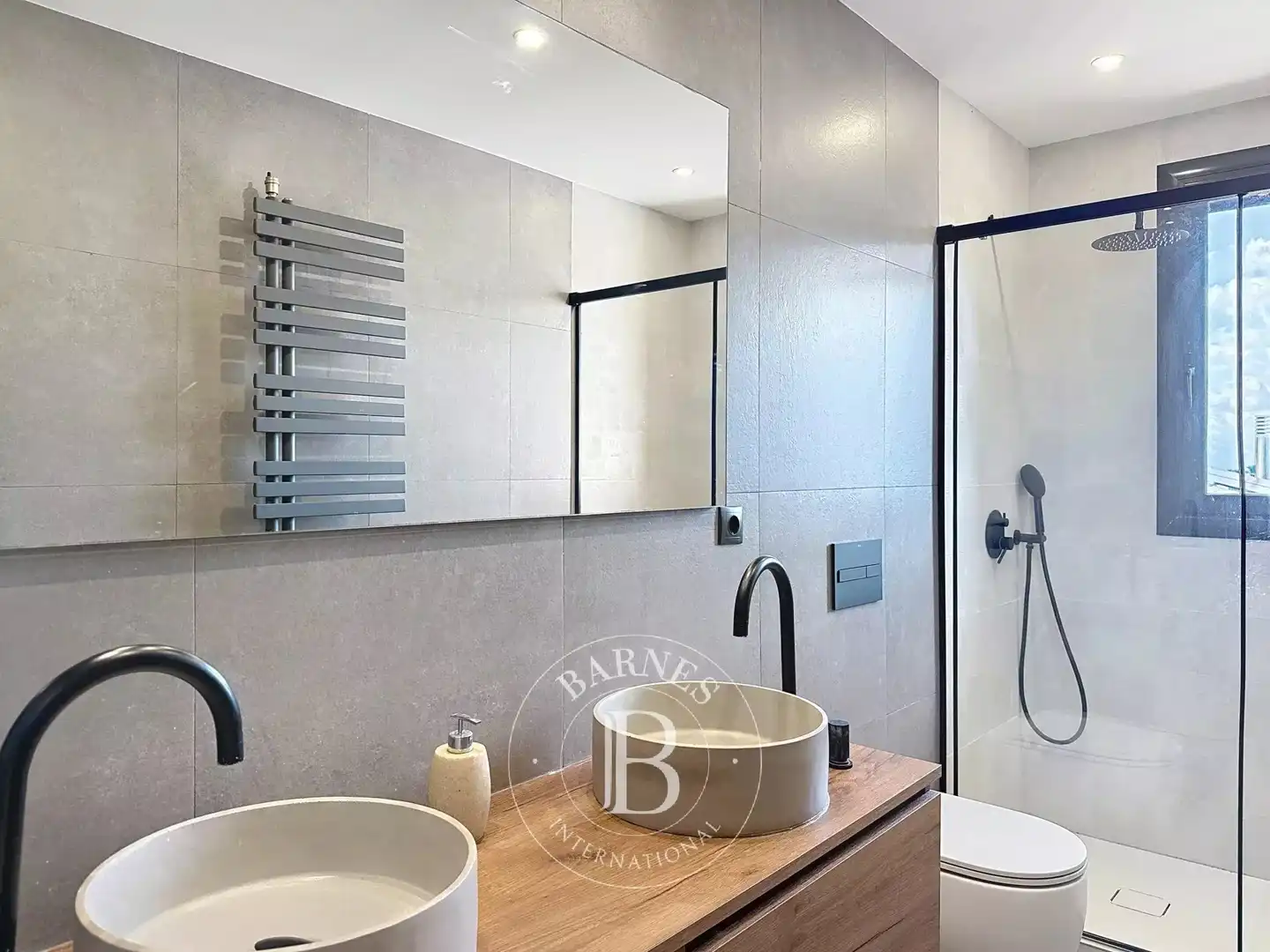 Bathroom of Houses for sale in Mataró  with Air Conditioner, Heating and Private garden
