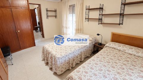 Foto 4 de Piso en venta en Martos, Jaén