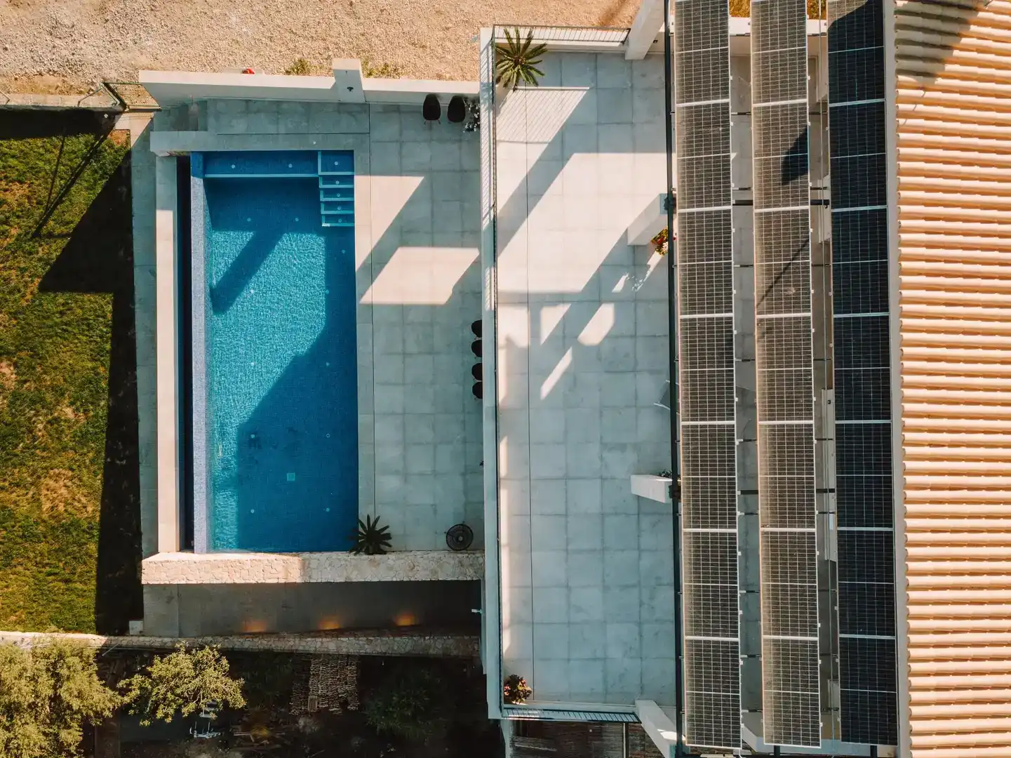 Swimming pool of Flat for sale in Santa Eugènia  with Air Conditioner, Private garden and Parquet flooring