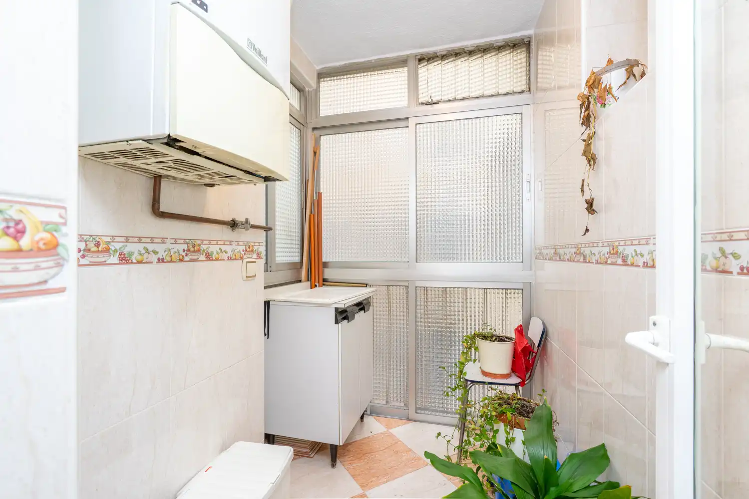 Cocina de Piso en venta en Móstoles con Calefacción, Terraza y Piscina comunitaria