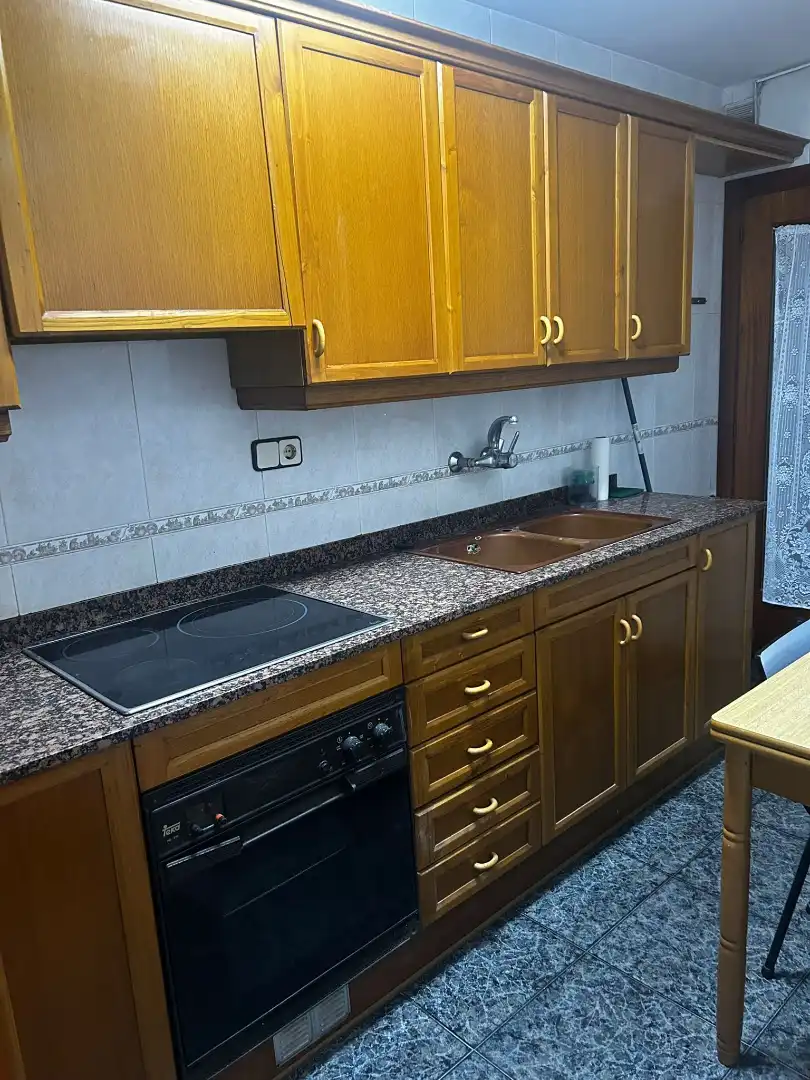 Küche von Wohnung zum Verkauf in Granollers mit Heizung, Ofen und Waschmaschine