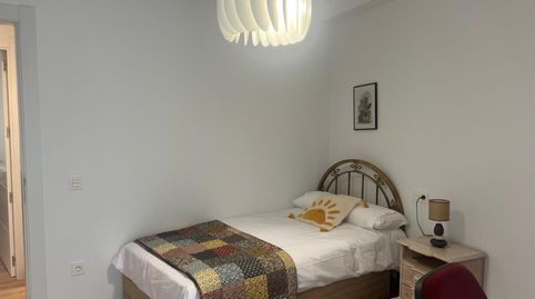 Foto 3 de Piso de alquiler en Sancti Spiritus - San Juan, Salamanca Capital