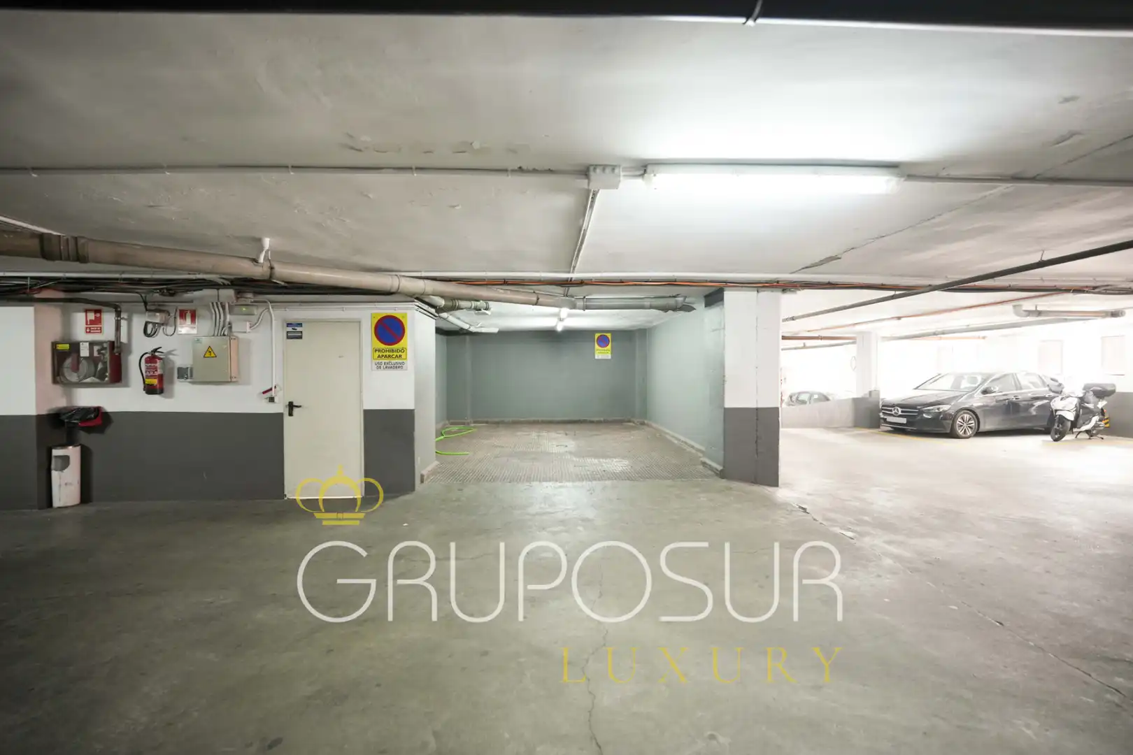 Parkplatz von Wohnung zum Verkauf in Valladolid mit Heizung, Privatgarten und Parkett