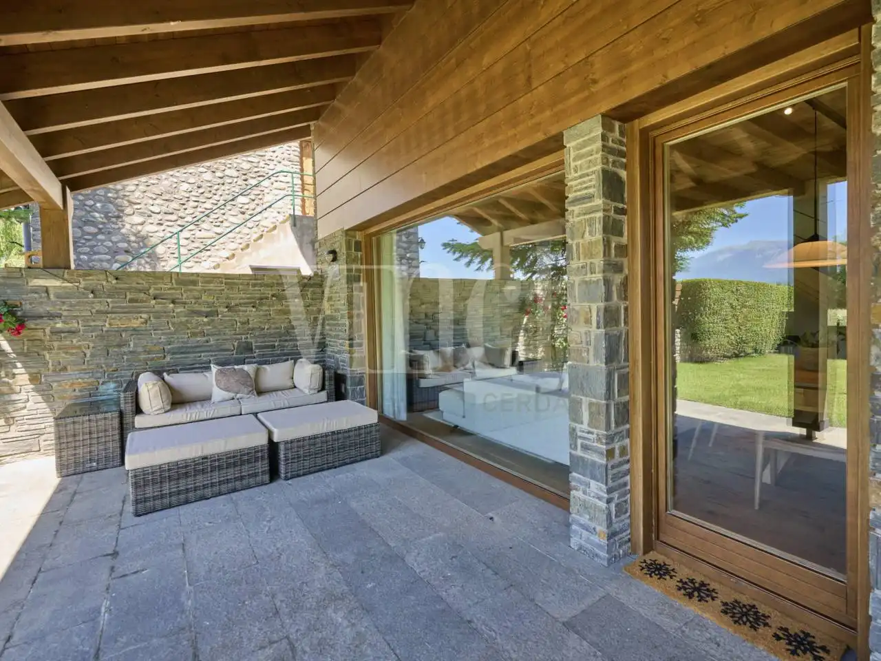 Terraza de Casa o chalet en venta en Guils de Cerdanya con Calefacción, Jardín privado y Parquet
