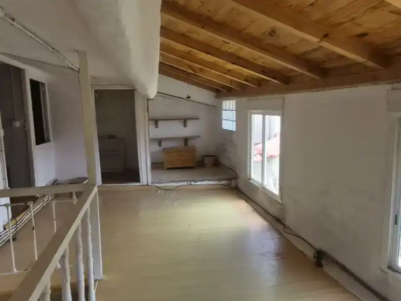 Finca rústica en venda en La Robla  amb Parquet