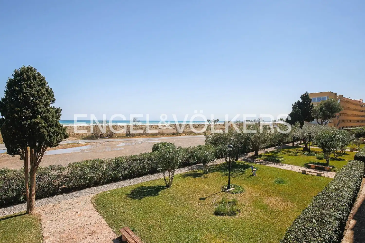 Pis de lloguer en Canet d'En Berenguer amb Calefacció, Jardí privat i Moblat