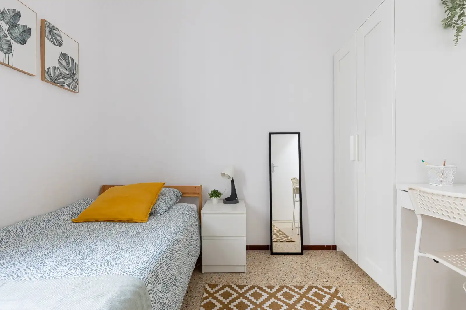 Bedroom of Flat for rent in Terrassa  with Furnished, Oven and Washing machine