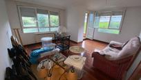 Living room of Flat for sale in Castro-Urdiales  with Terrace and Balcony