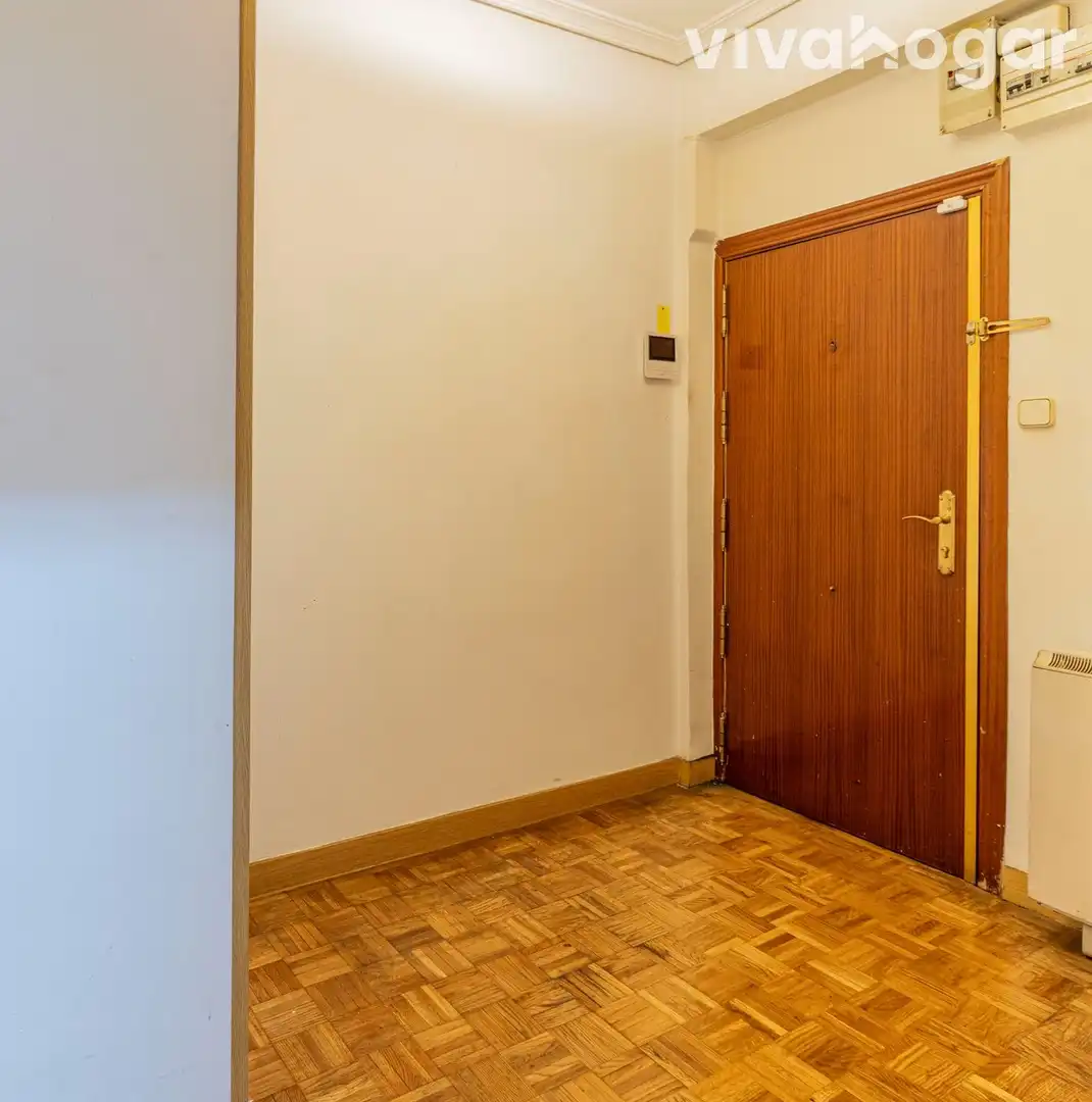 Pis amb ascensor en venda a CLARA DEL REY, imagen 15