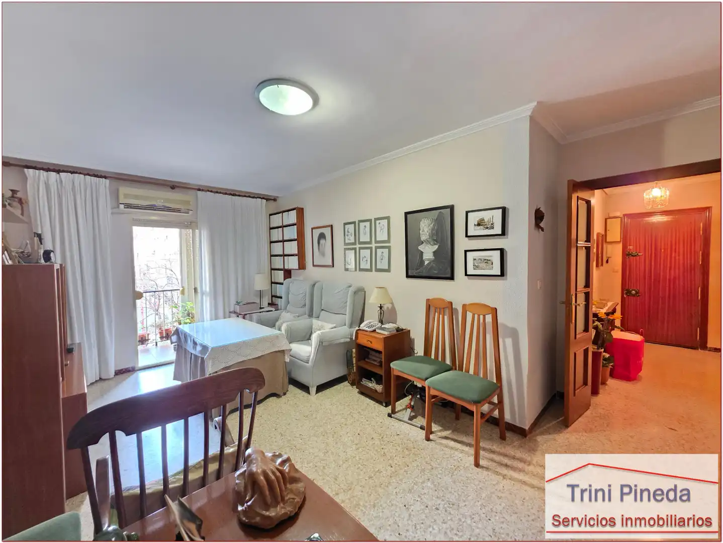 Living room of Flat for sale in Sevilla  with Air Conditioner, Heating and Terrace