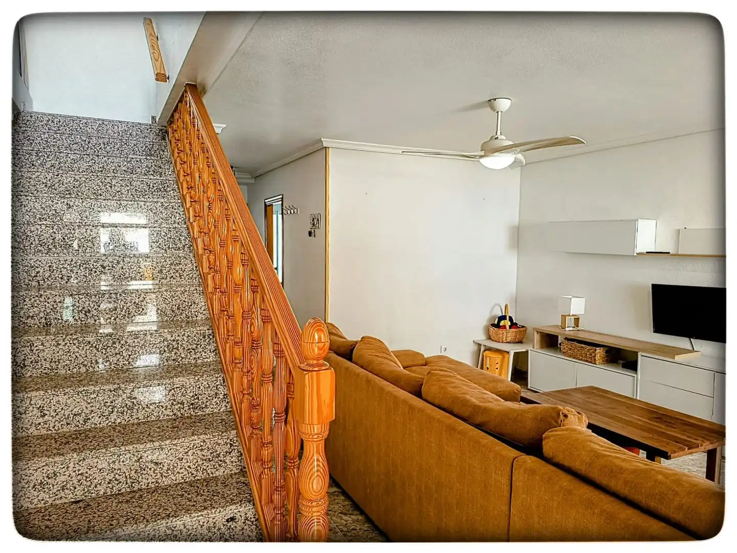 Detached homes for sale in Águilas  with Air Conditioner, Terrace and Furnished