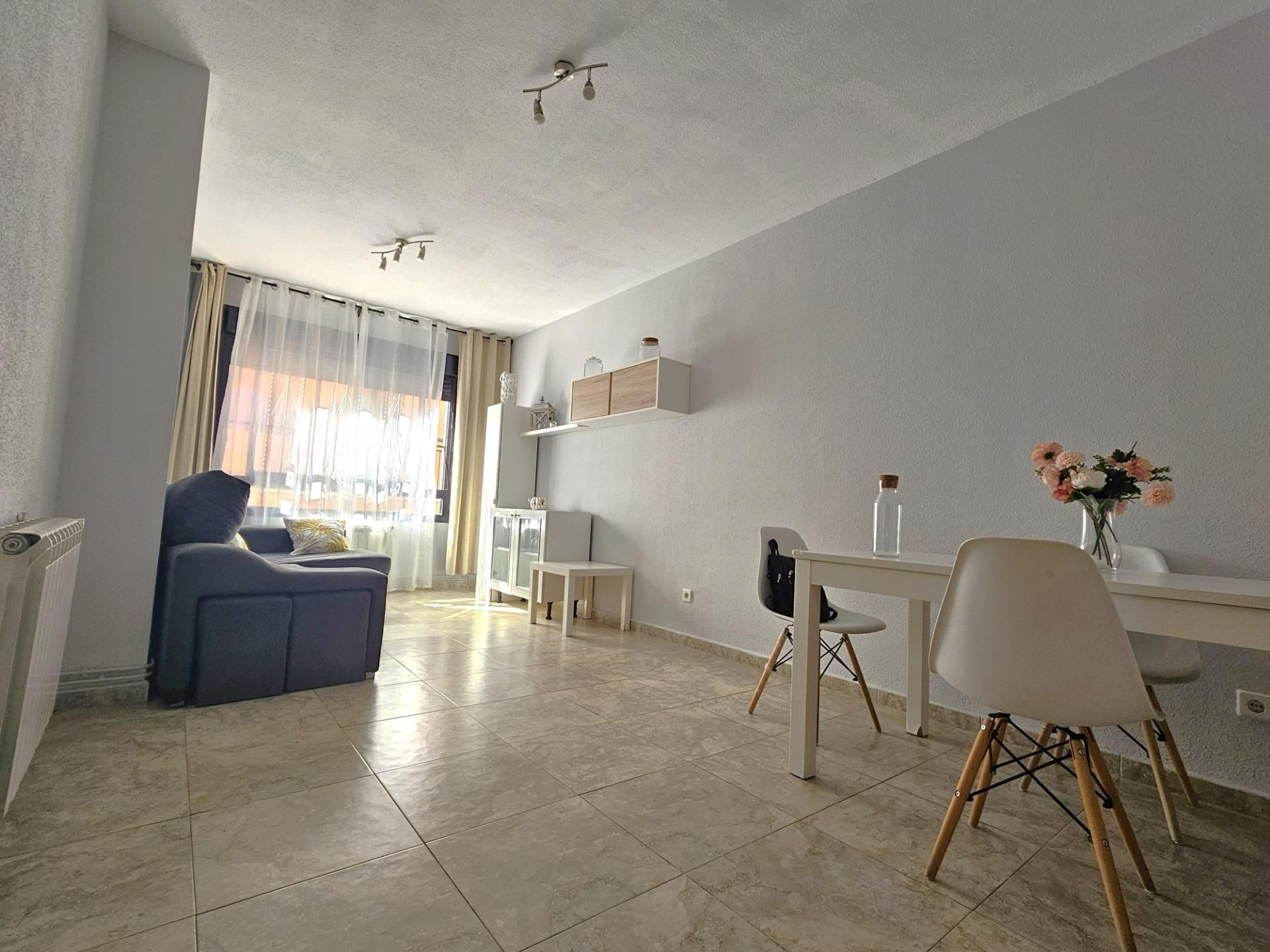 Living room of Apartment for sale in Yuncler  with Heating, Terrace and Storage room
