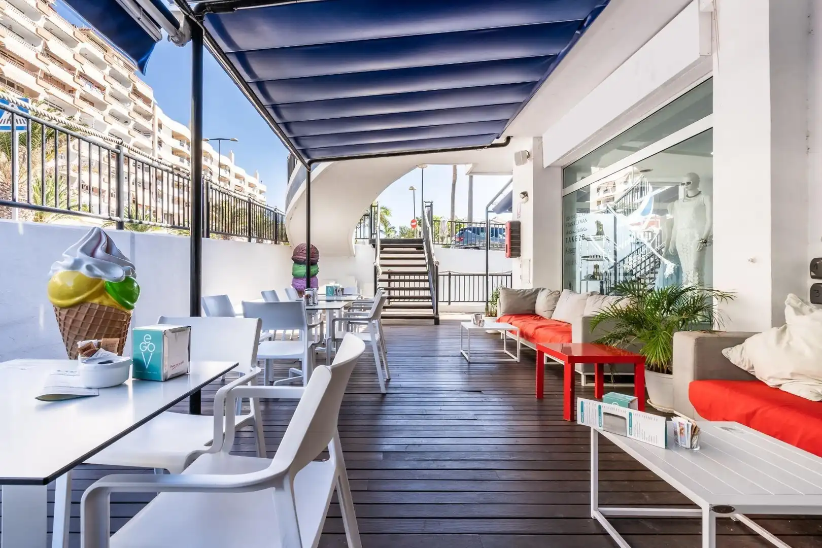 Terraza de Local en traspaso en Arona con Terraza