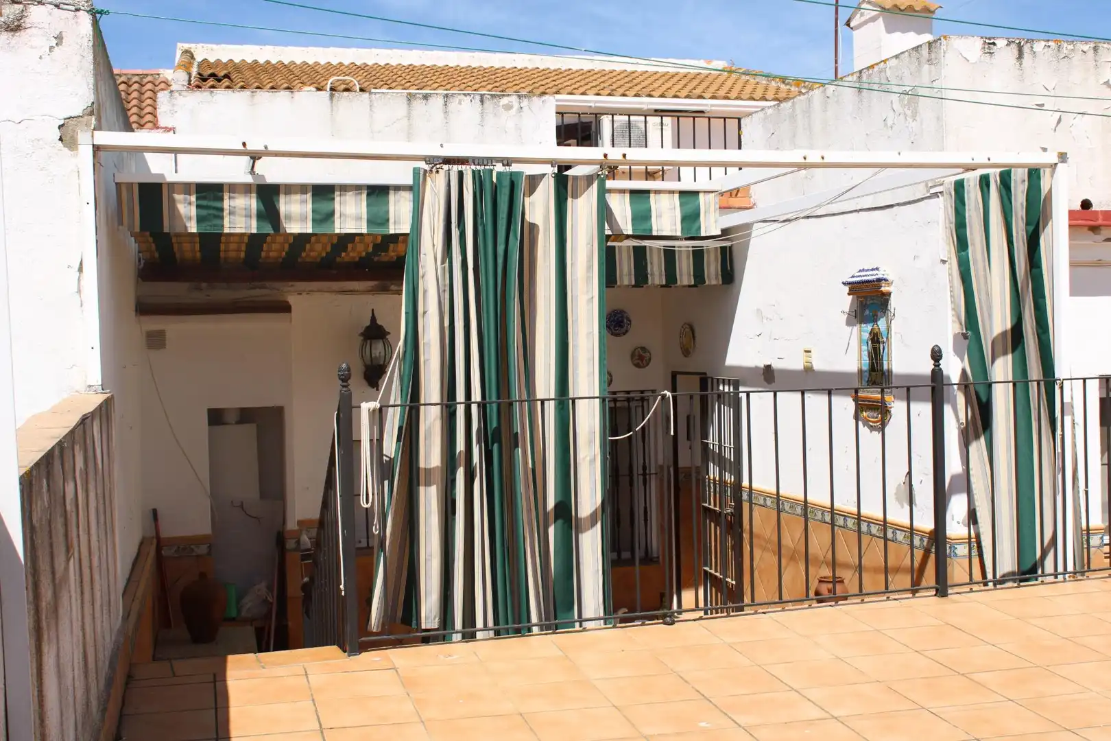 Terrassa de Casa o xalet en venda en Castilblanco de los Arroyos amb Aire condicionat, Calefacció i Traster