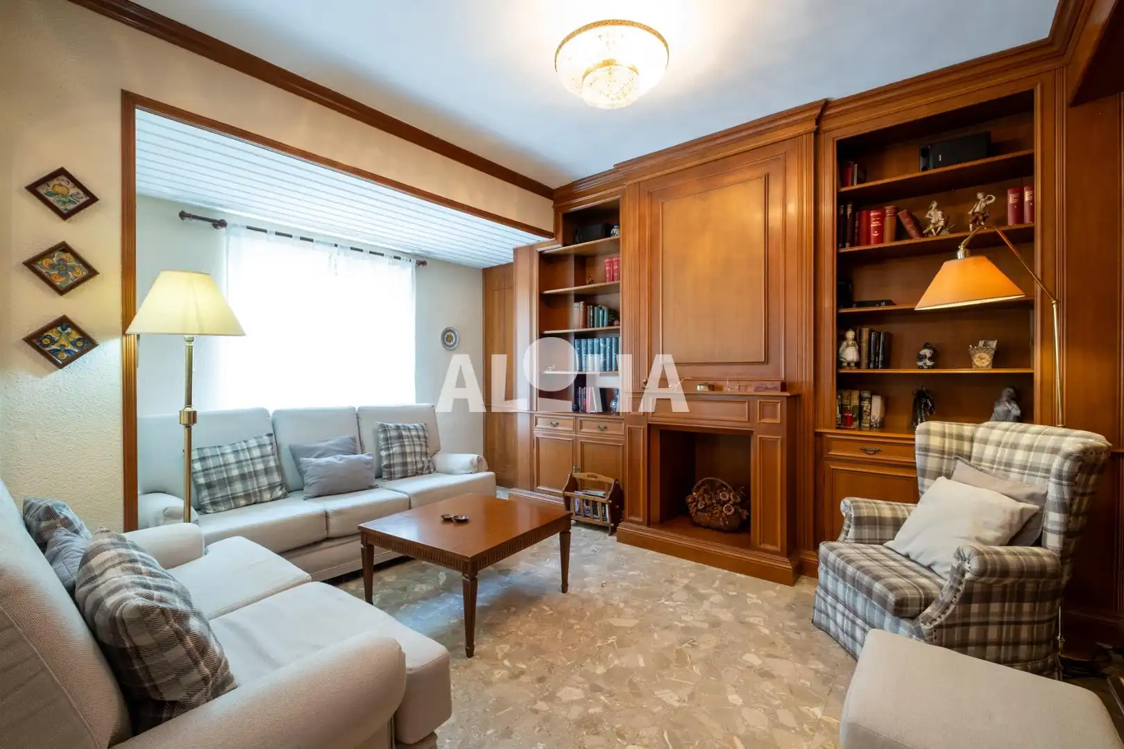 Living room of Flat for rent in Valencia  with Air Conditioner, Heating and Furnished