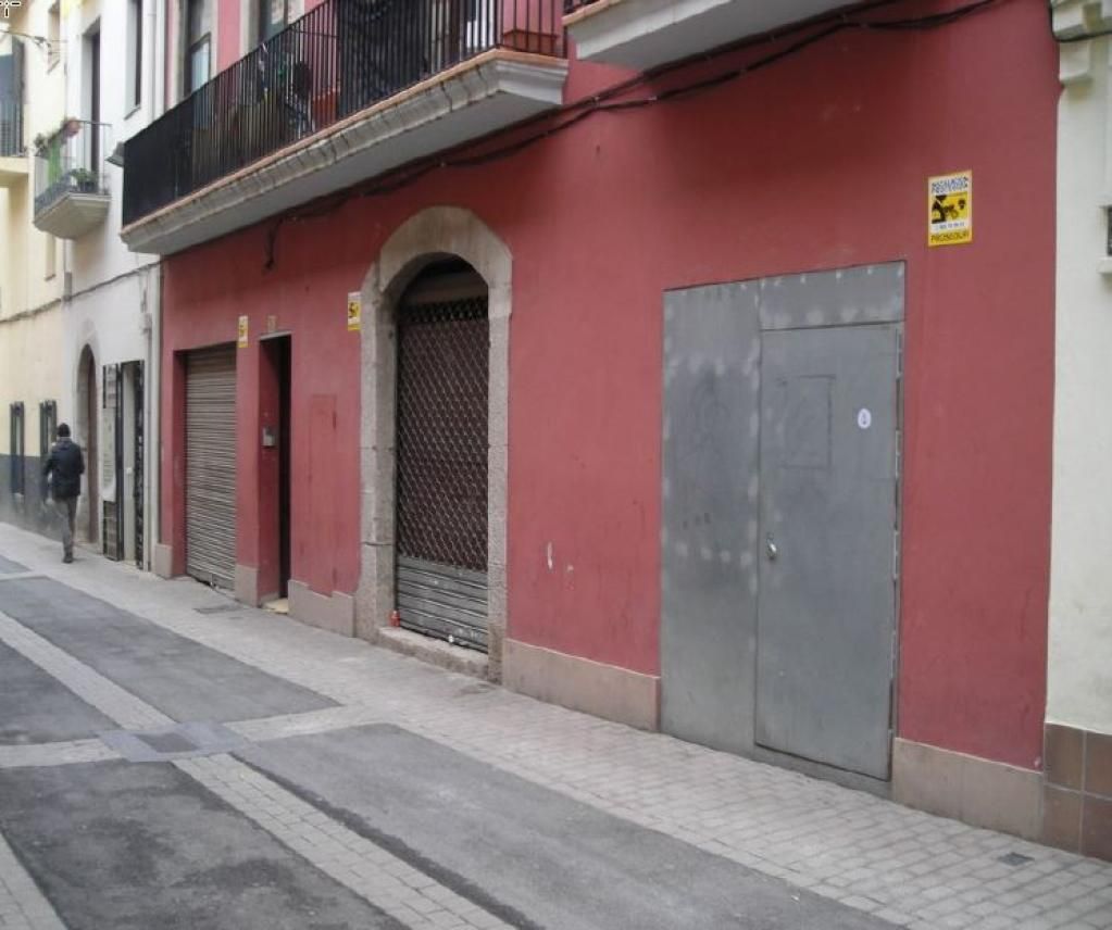 Vista exterior de Edificio en venta en Vilanova i la Geltrú