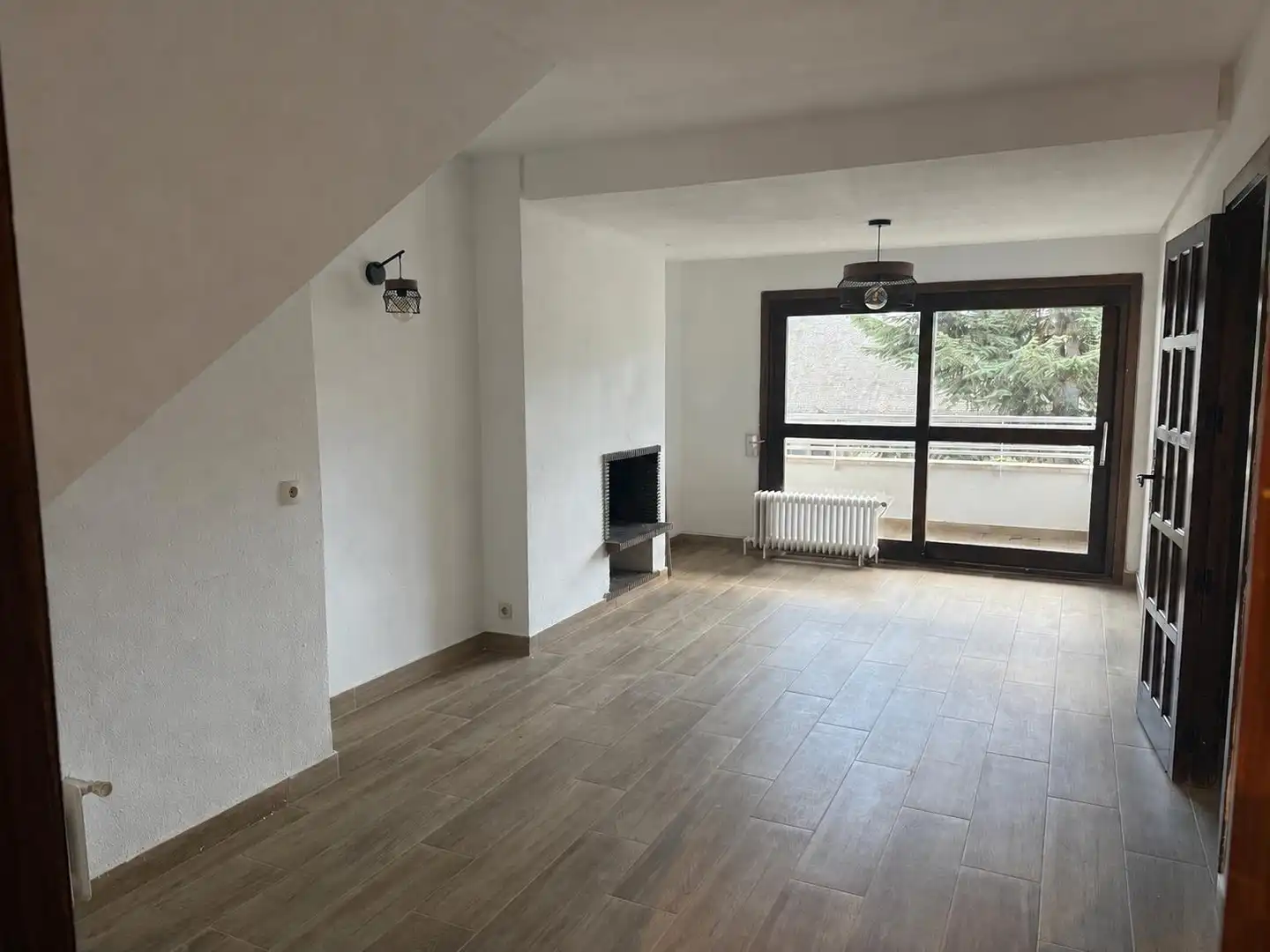 Living room of Duplexes for rent in El Escorial  with Heating, Terrace and Balcony