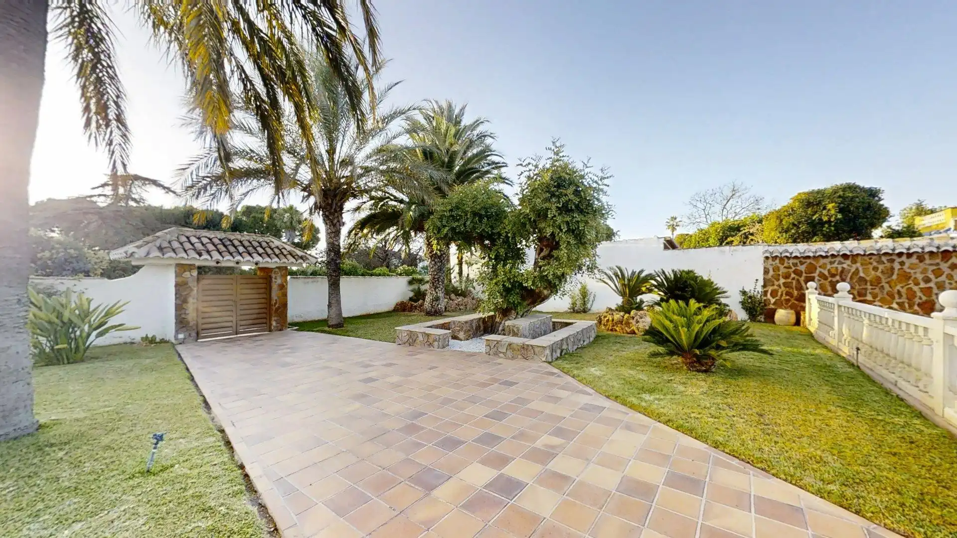 Jardí de Casa o xalet en venda en L'Eliana amb Aire condicionat, Calefacció i Jardí privat