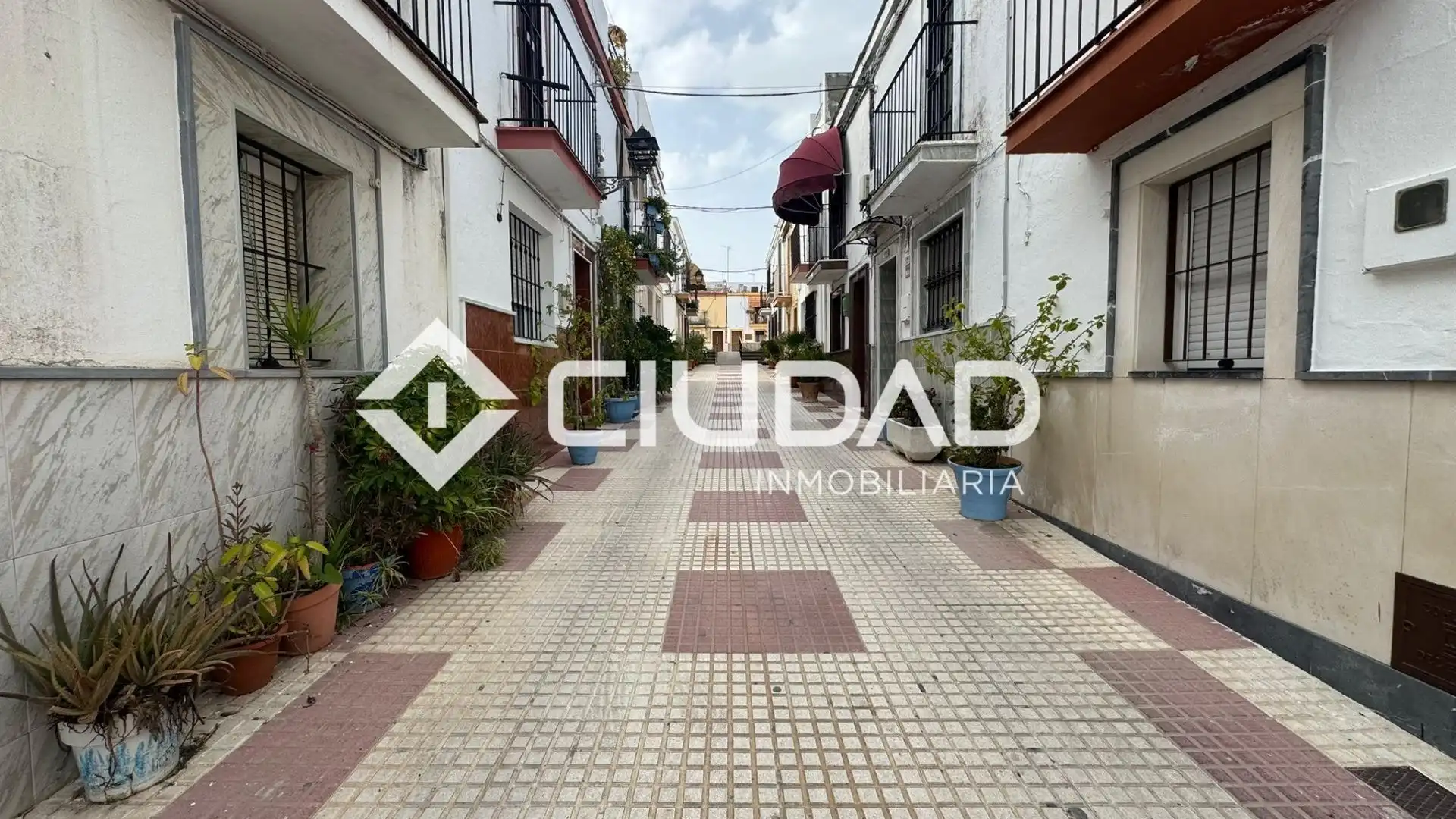 Vista exterior de Casa o chalet en venta en Lebrija