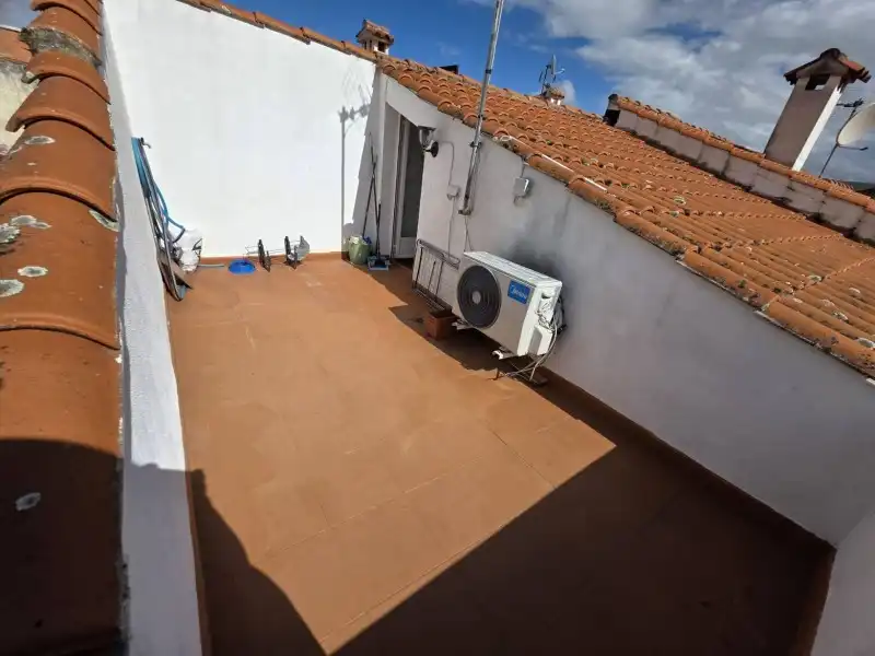 Terrassa de Casa o xalet en venda en Plasencia amb Aire condicionat, Jardí privat i Terrassa