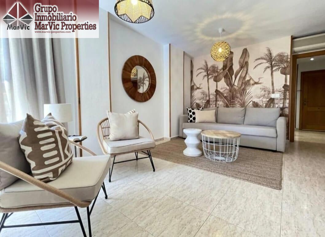 Living room of Flat for sale in Benidorm  with Air Conditioner, Heating and Private garden