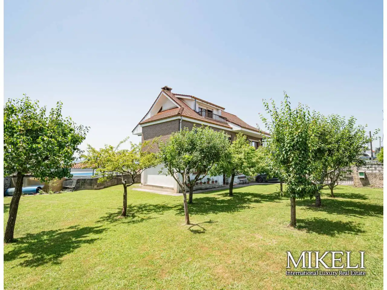 Exterior view of Houses for sale in Camargo  with Heating, Private garden and Parquet flooring