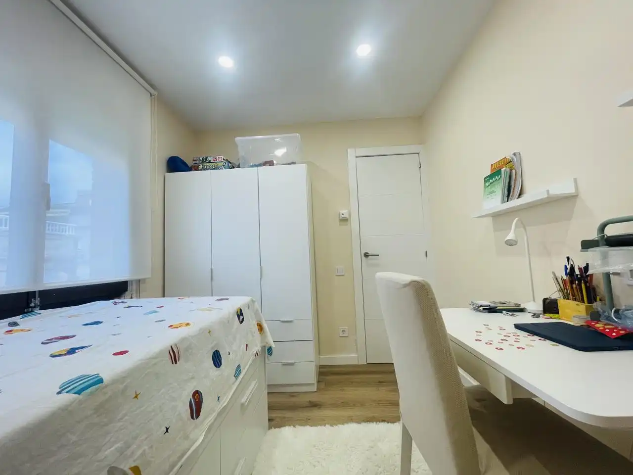 Bedroom of Flat for sale in Salut - Lloreda