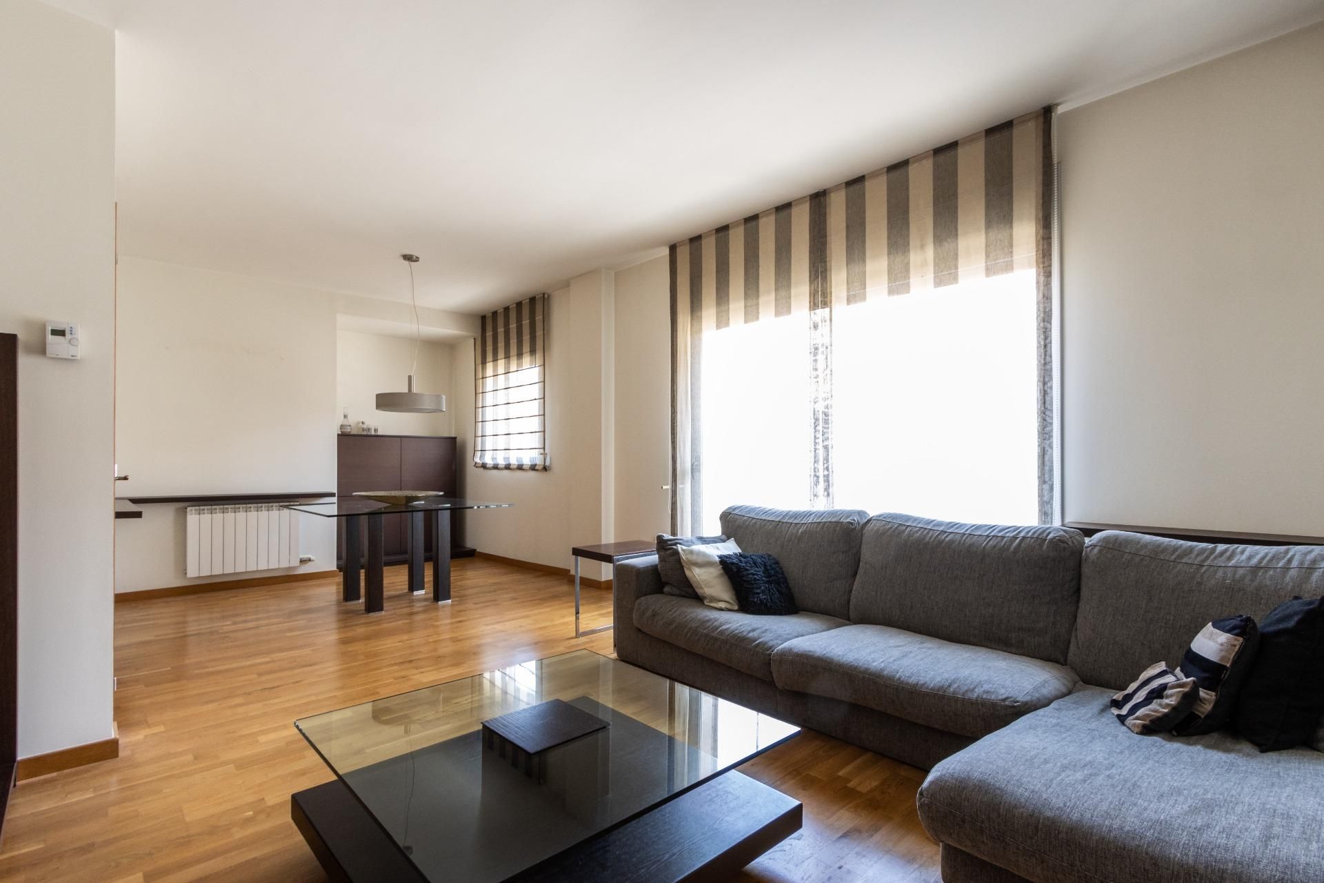 Sala d'estar de Àtic en venda en Terrassa amb Aire condicionat, Calefacció i Parquet