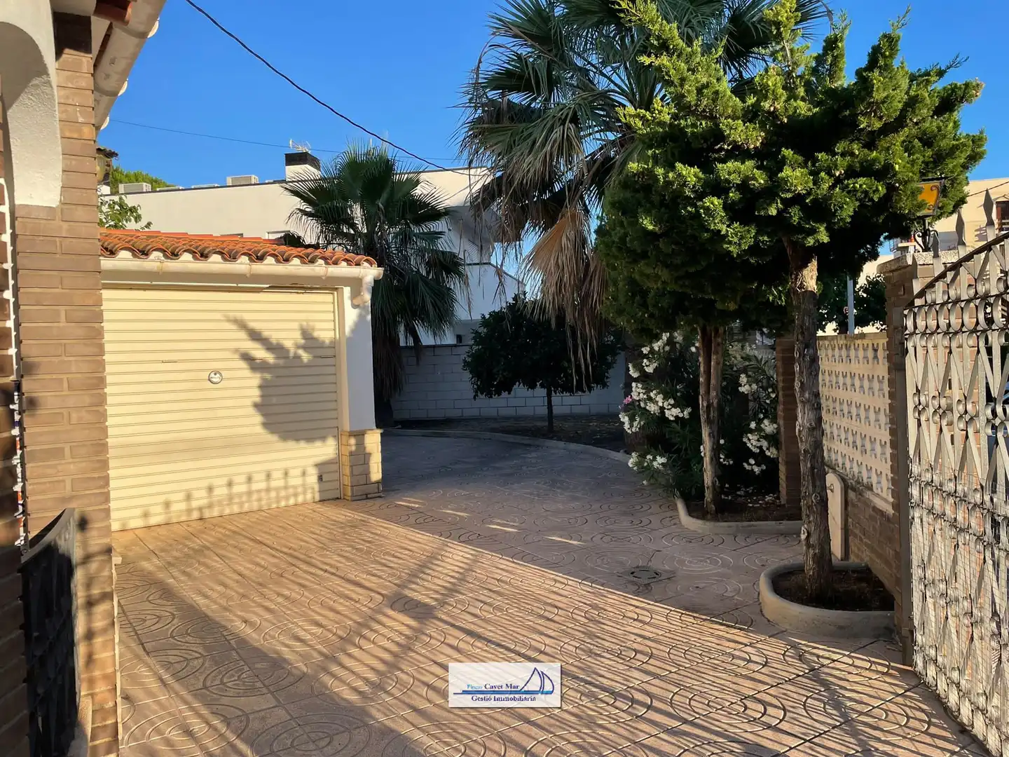 Detached house with garden for sale in Avinguda Lluís Millet 28, imagen 2