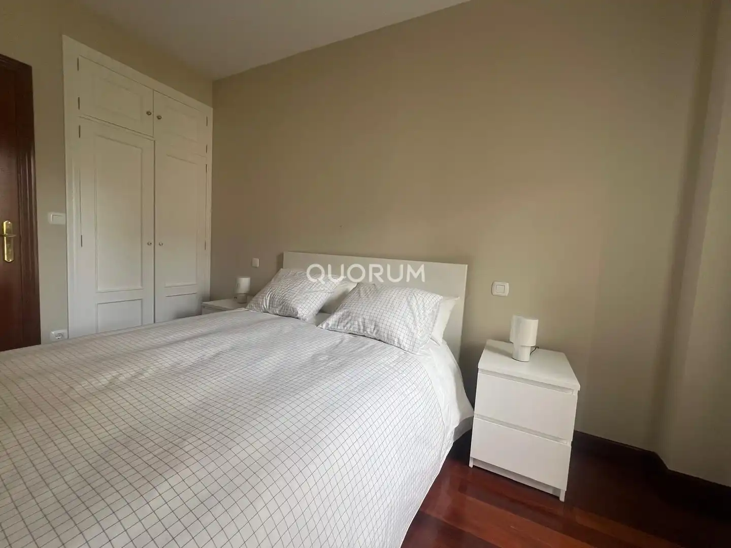 Bedroom of Flat for rent in Bilbao   with Heating and Furnished