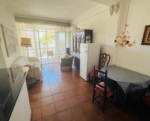 Dormitori de Apartament en venda en Benalmádena amb Terrassa i Piscina comunitària